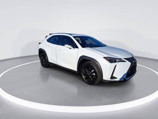 2026 Lexus UX 300h