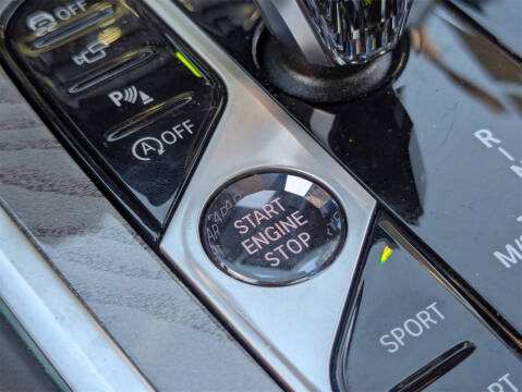 2025 BMW 8 Series 840i xDrive