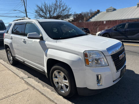 2013 GMC Terrain for sale at Deleon Mich Auto Sales in Yonkers NY