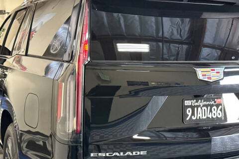 2023 Cadillac Escalade-V