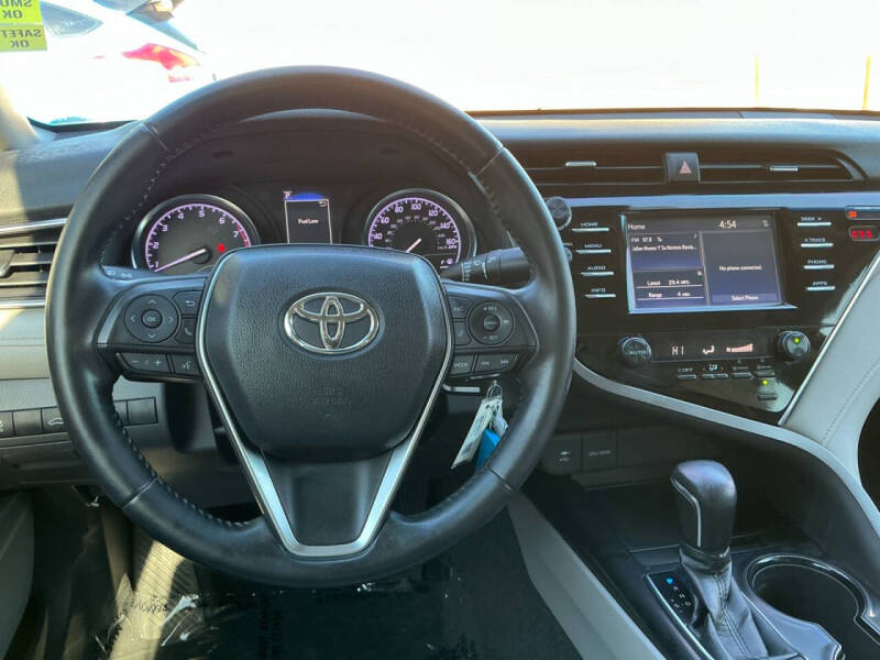 2018 Toyota Camry LE
