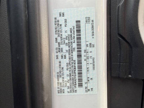 2023 Ford Transit 350 XLT