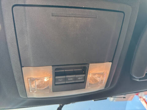 2011 Lincoln Navigator