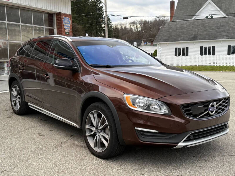 2018 Volvo V60 Cross Country T5 Premier