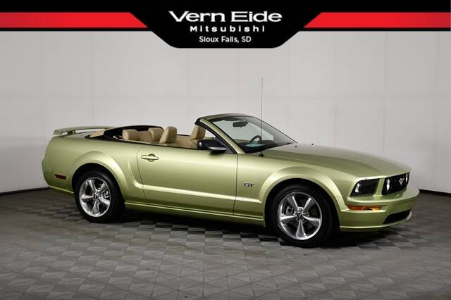 2006 Ford Mustang