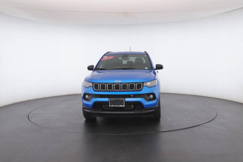 2023 Jeep Compass Latitude Lux