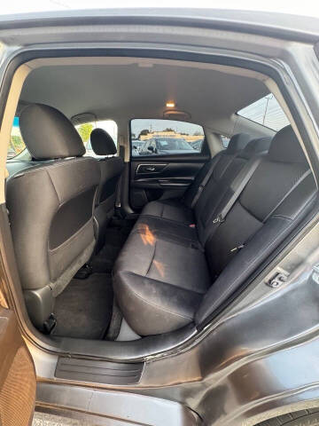 2018 Nissan Altima 2.5 SR