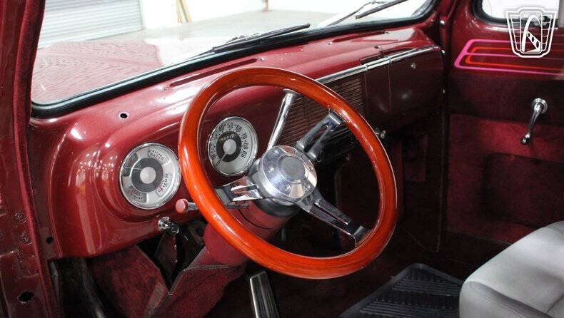 1951 Ford F-1