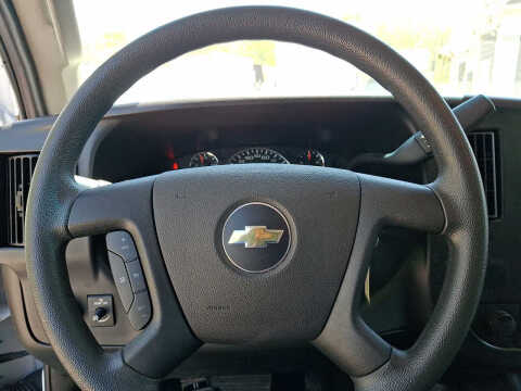 2024 Chevrolet Express 2500