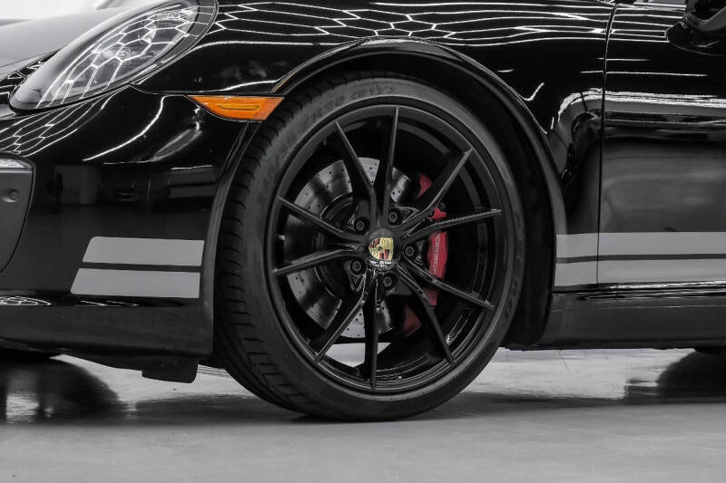 2017 Porsche 911 Carrera S