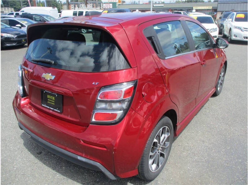 2017 Chevrolet Sonic LT Auto
