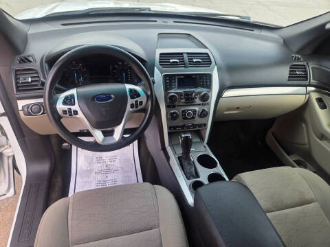 2014 Ford Explorer