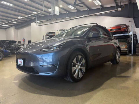 2023 Tesla Model Y Long Range