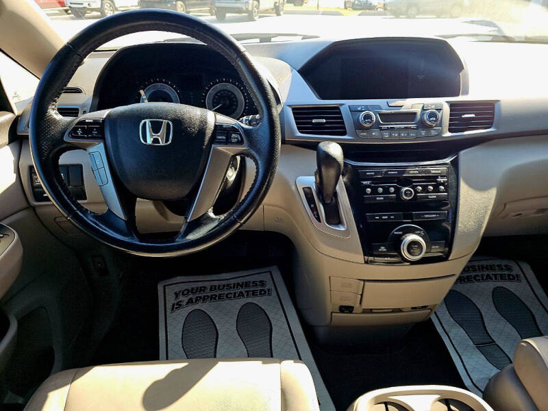 2012 Honda Odyssey EX-L photo 7