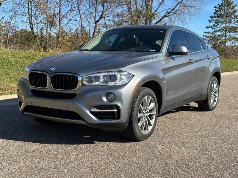 2015 BMW X6 xDrive50i's photo
