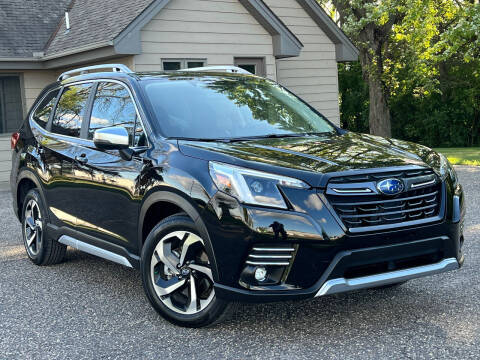 2022 Subaru Forester for sale at Direct Auto Sales LLC in Osseo MN