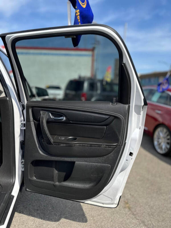 2016 GMC Acadia SLT-1