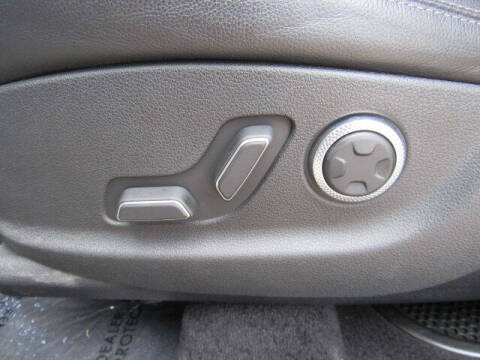 2022 Genesis GV70 2.5T Standard