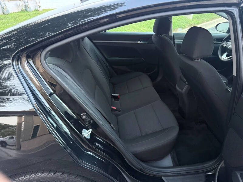 2020 Hyundai Elantra