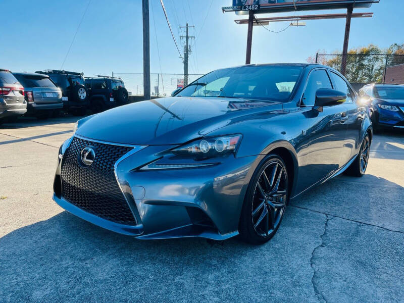 2016 Lexus IS 300 photo 2