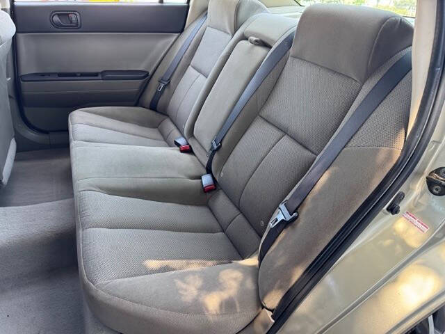 2005 Mitsubishi Galant ES