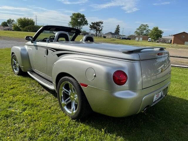 2005 Chevrolet SSR LS