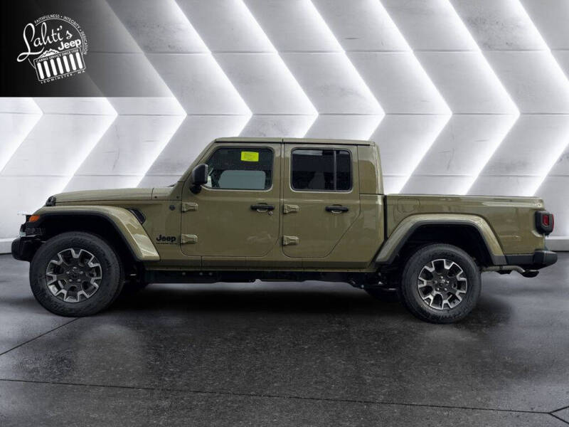 2026 Jeep Gladiator Sahara