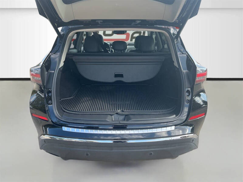 2023 Nissan Murano Platinum