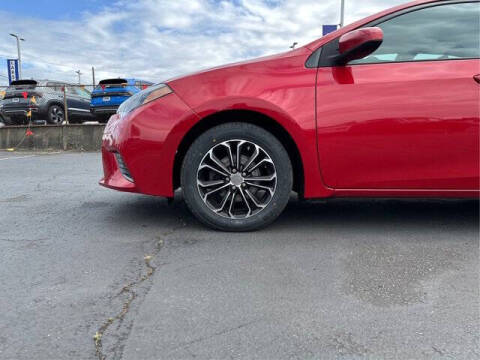 2016 Toyota Corolla LE Plus