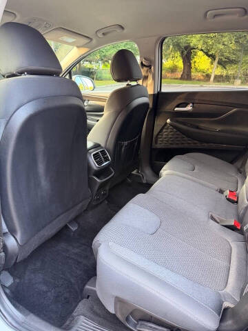 2019 Hyundai Santa Fe SE 2.4L