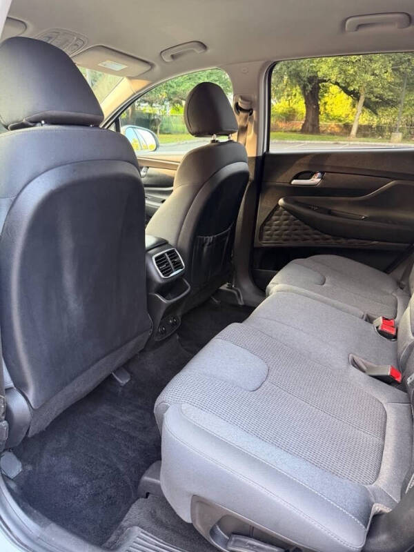 2019 Hyundai Santa Fe SE 2.4L