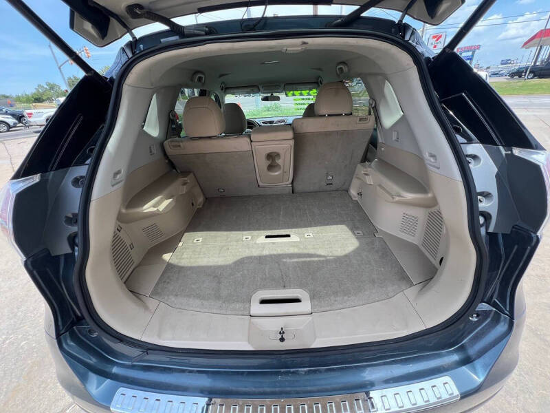 2014 Nissan Rogue SV