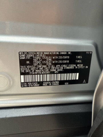 2020 Toyota RAV4 XLE Premium