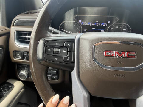 2021 GMC Yukon SLT