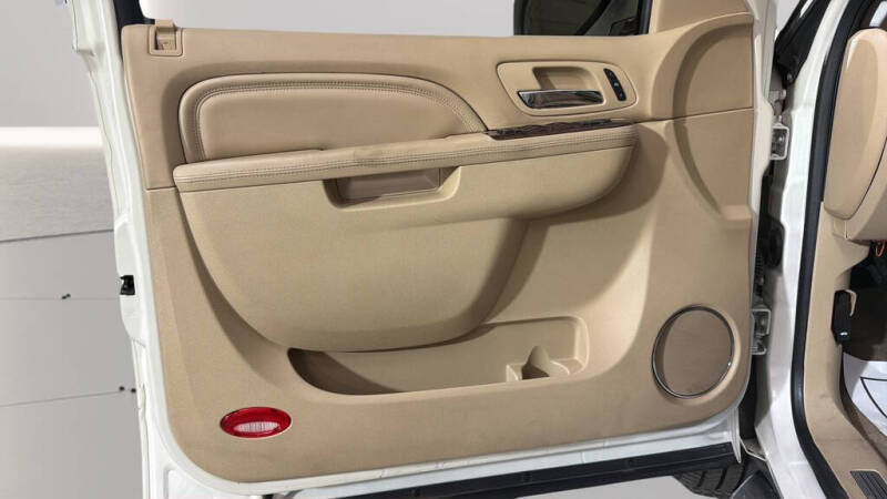 2011 Cadillac Escalade ESV Luxury