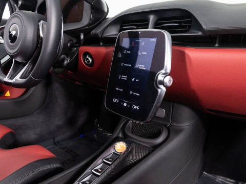 2025 McLaren Artura Spider