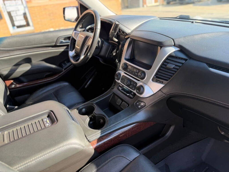 2016 GMC Yukon SLT
