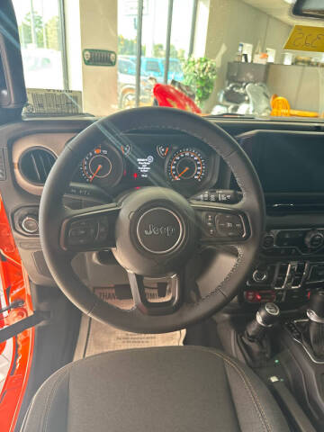 2025 Jeep Wrangler Willys