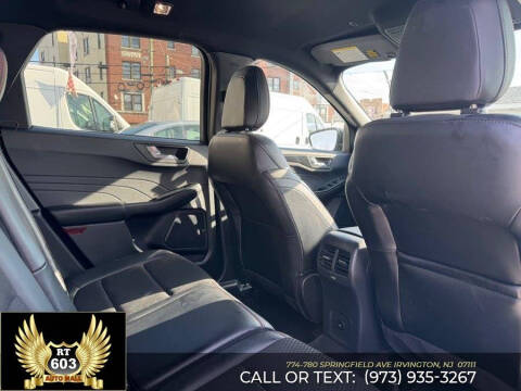 2025 Ford Escape ST-Line Select