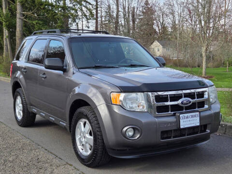 2012 Ford Escape for sale at CLEAR CHOICE AUTOMOTIVE in Milwaukie OR