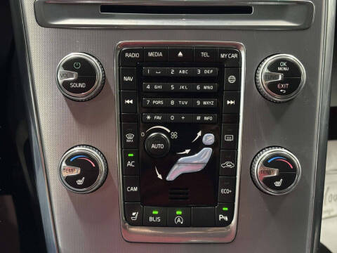 2017 Volvo XC60 T5 Dynamic