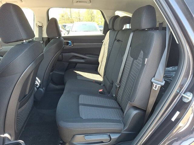 2026 Kia Sorento LX