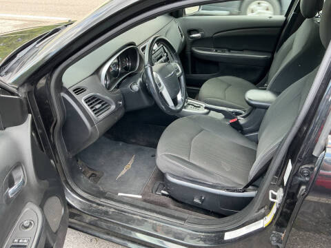 2011 Chrysler 200 Touring