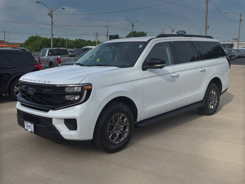 2026 Ford Expedition MAX Active