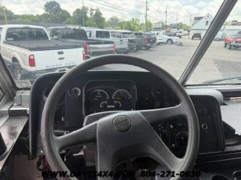 2016 Freightliner MT55 Chassis