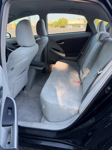 2010 Toyota Prius II