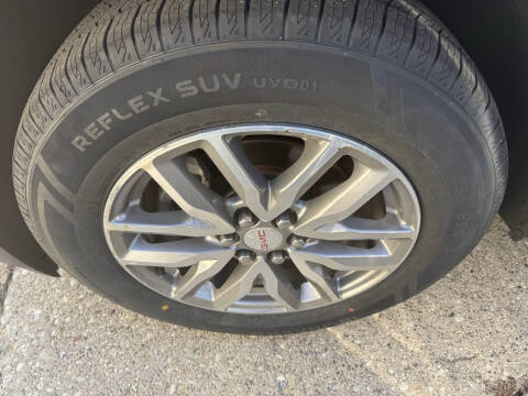 2017 GMC Acadia SLE-2