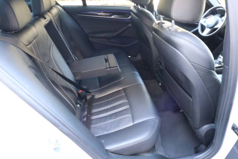 2019 BMW 5 Series 530e iPerformance