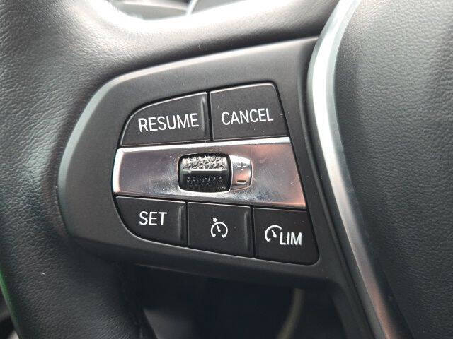 2023 BMW 3 Series 330i xDrive