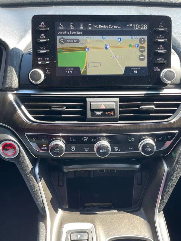 2022 Honda Accord Hybrid Touring